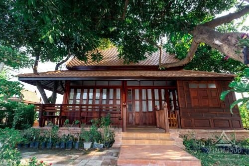 บ้านหลังวัง (Baan Lhang Wangh)1