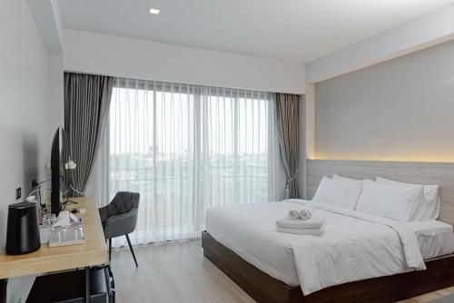 เดอะ ฮอไรซอน กรูฟ โฮเทล (The Horizon Groove Hotel)0