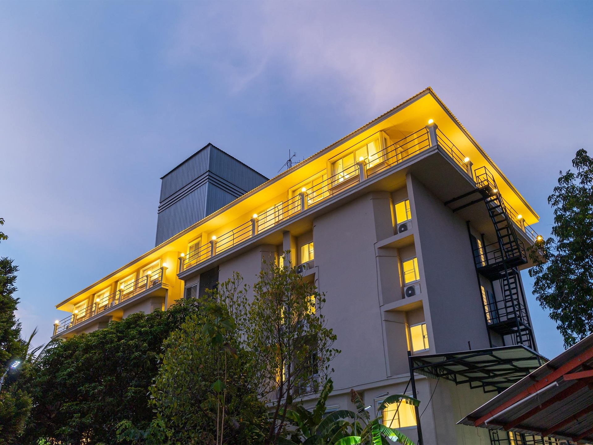 บีทู พิษณุโลก บูทิก แอนด์ บัดเจ็ต โฮเทล (B2 Phitsanulok Boutique & Budget Hotel)0