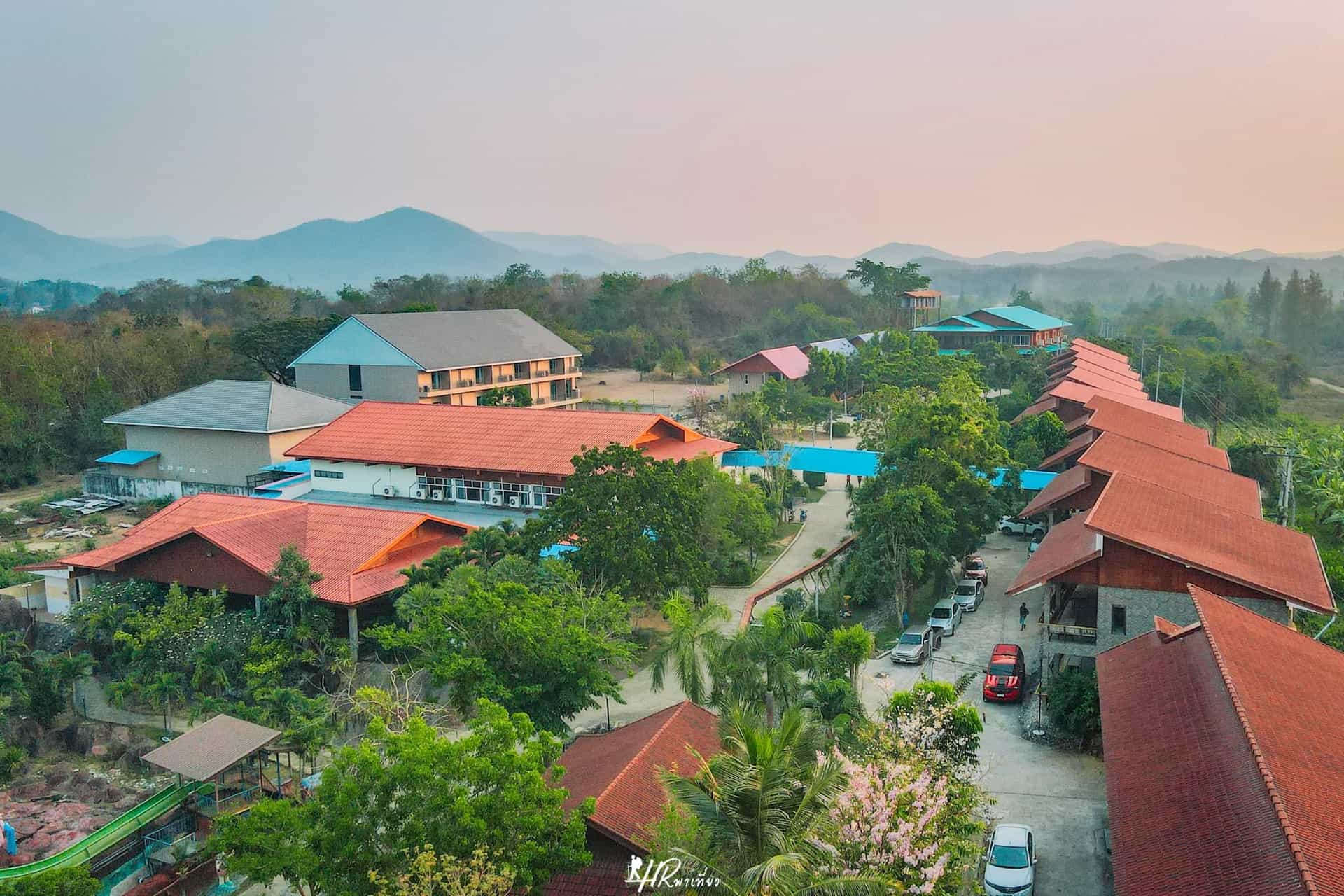 ฮาโมนี่ รีสอร์ต แก่งกระจาน ฮาโมนี่ รีสอร์ต แก่งกระจาน