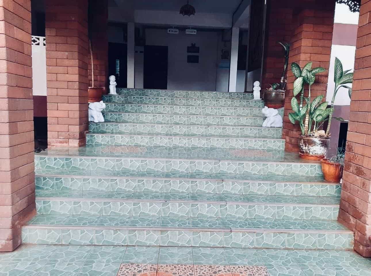 โรงแรมสวัสดีเพลซ โรงแรมสวัสดีเพลซ