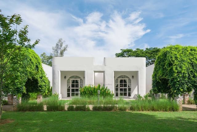 Deluxe Room, Garden View