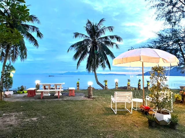 Bay View Queen Room