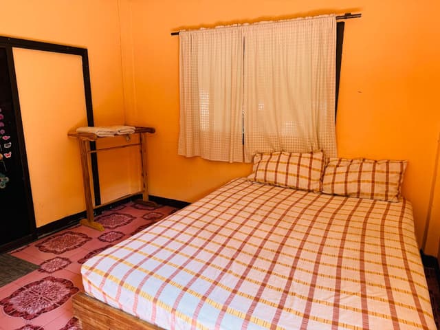 Budget Queen Room
