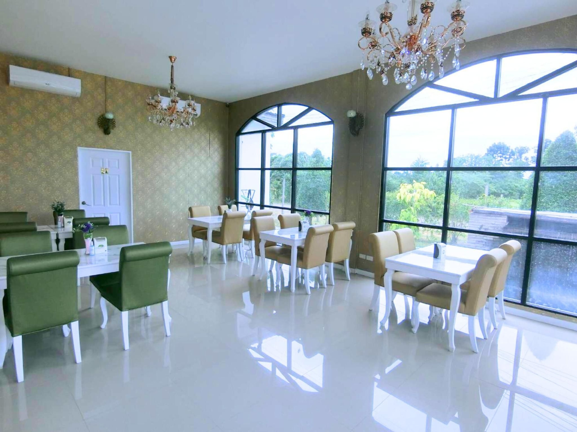 Aura Park Resort4