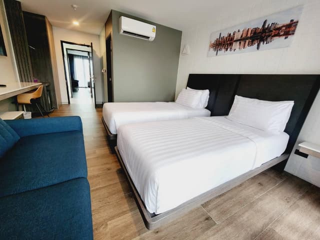 Loft Twin Room