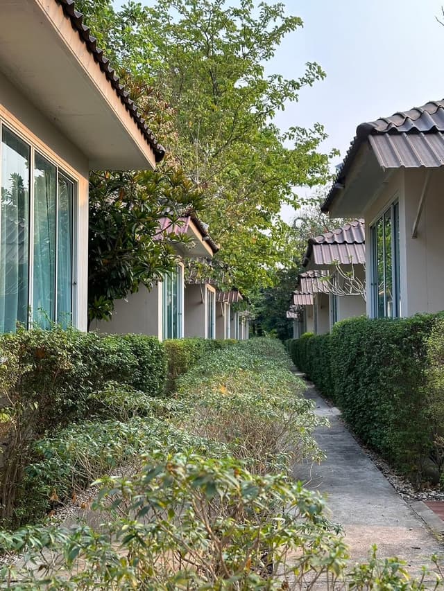 Garden View Bungalow