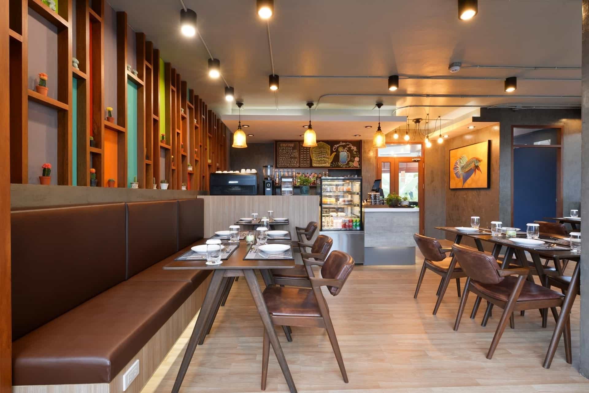 โรงแรมอัมพวาริเวอร์ฟร้อนท์ โรงแรมอัมพวาริเวอร์ฟร้อนท์