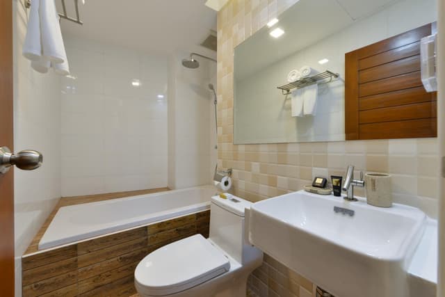 Family Suite for 4 People - Non-Smoking