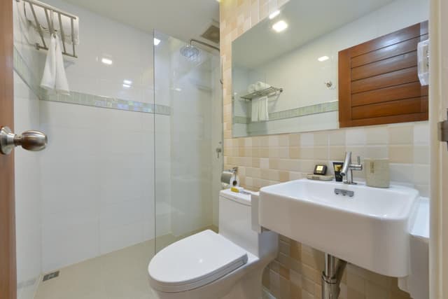 Deluxe Riverview King