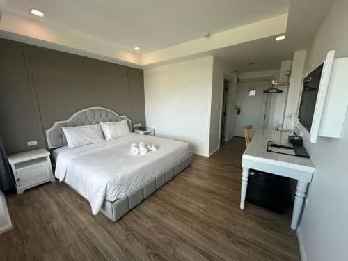 Superior King Room - Breakfast Included