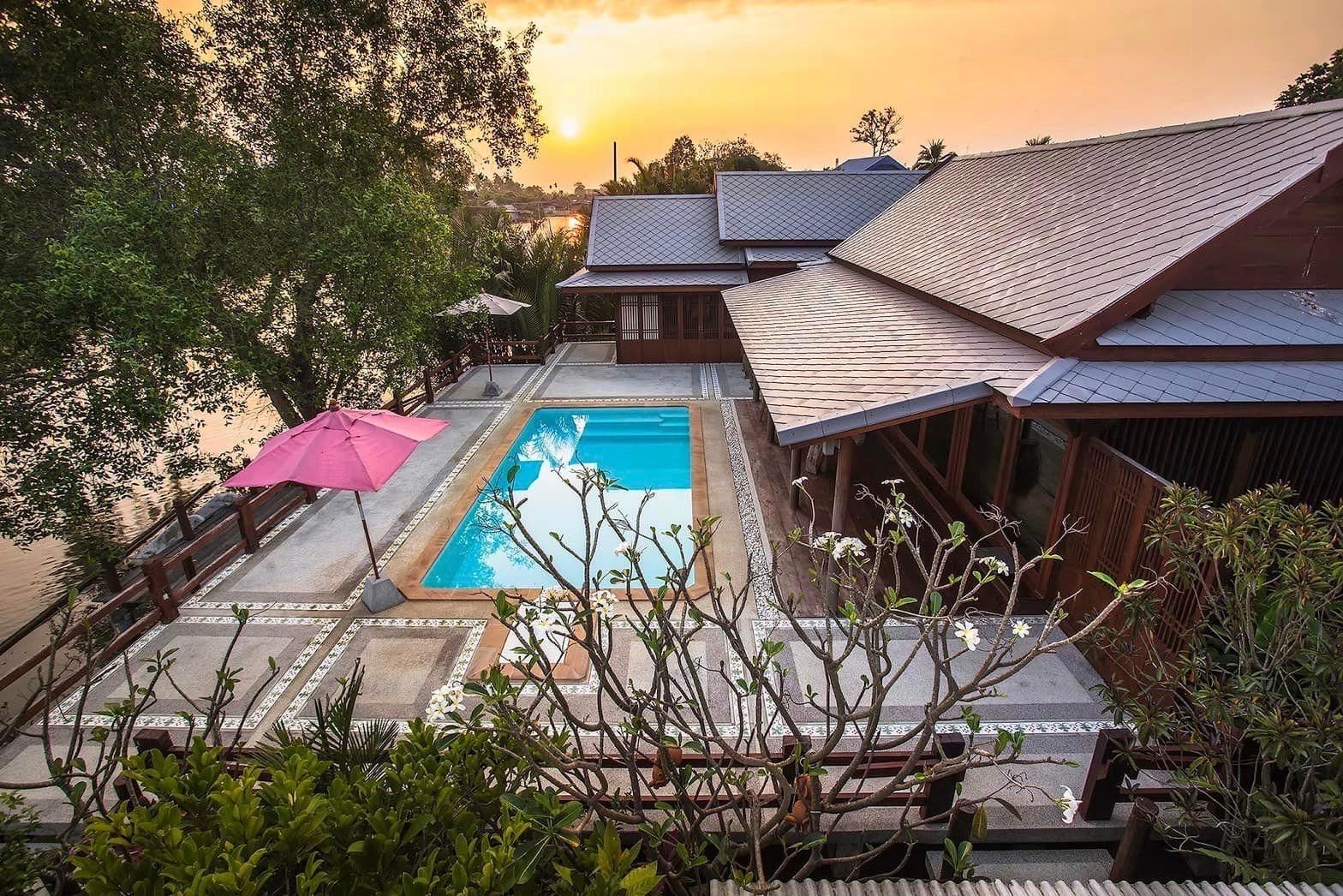 บ้านแควอ้อม บูทีค โฮมสเตย์ อัมพวา (Baan Kwaeom Boutique Home Stay)0