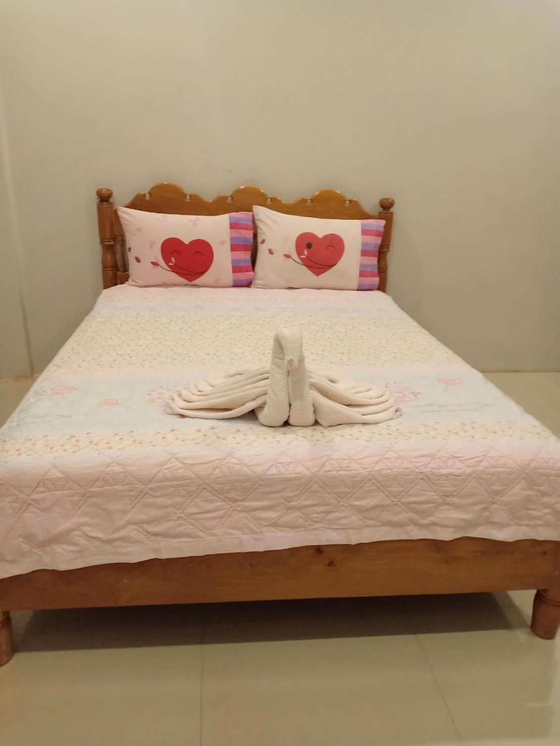 โรงแรมรื่นรมย์ (Reunrom hotel)3