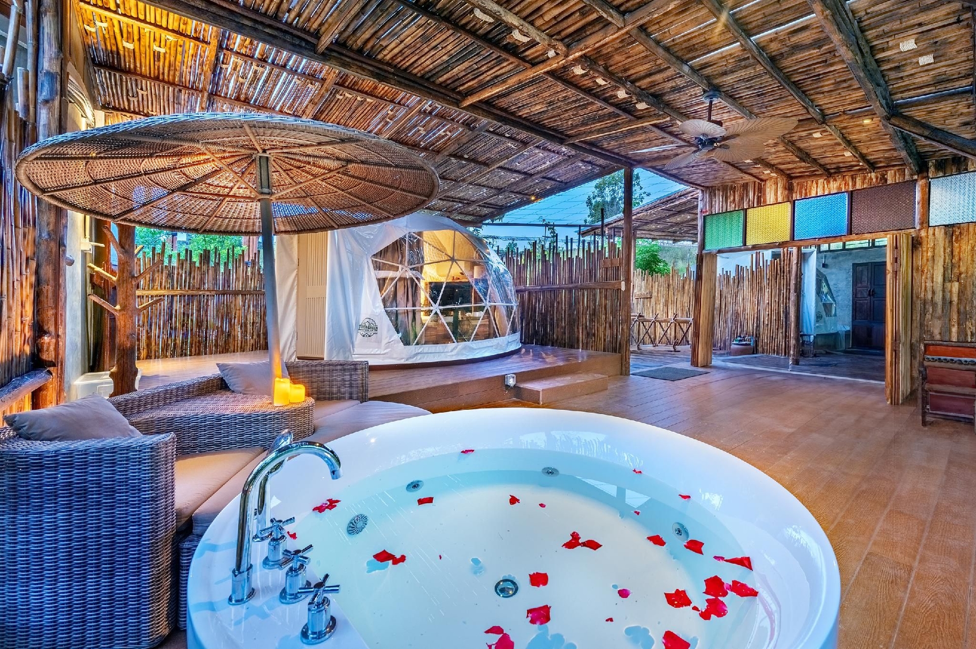 หลงเชียงดาว แกลมปิ้ง (Lhong Chiang Dao Glamping)1