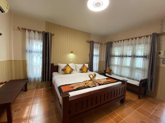 Deluxe Villa
