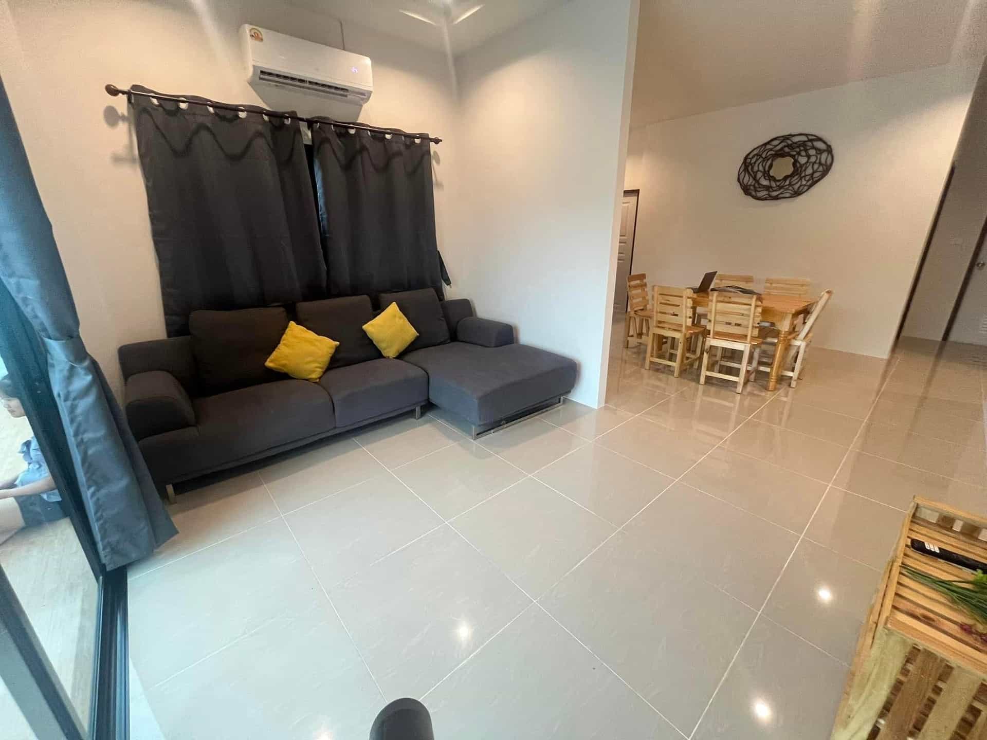 พนมรุ้ง โฮสเทล แอนด์ ลิณณ์จัง คาเฟ่ พนมรุ้ง โฮสเทล แอนด์ ลิณณ์จัง คาเฟ่