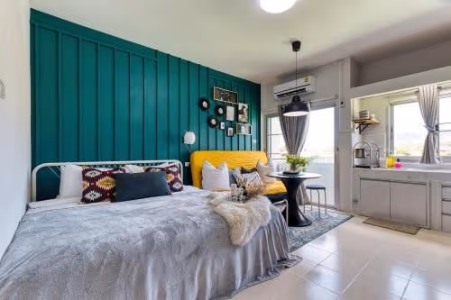 Studio Apartment