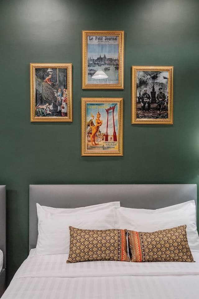 Family Quadruple Room, 2 Queen Beds, Non Smoking