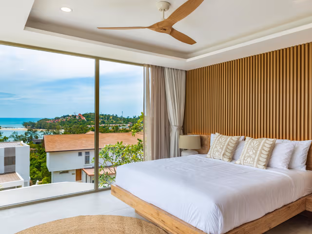 4 Bedrooms Villa