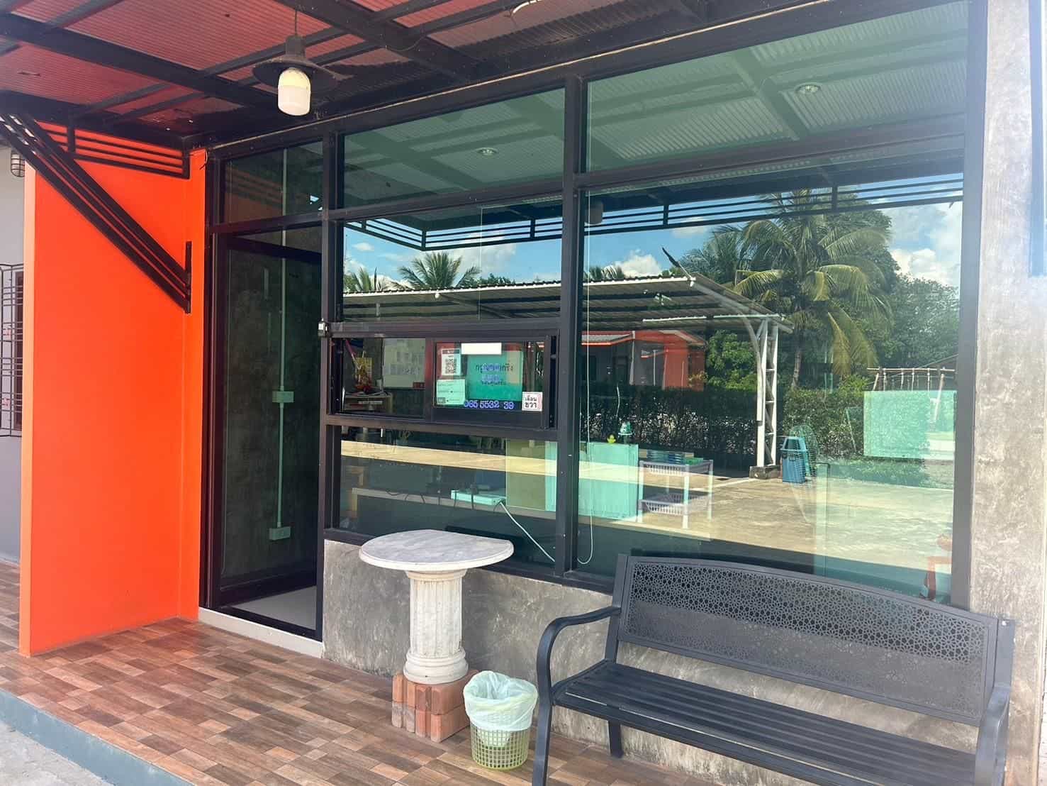 บ้านปลาวาฬ รีสอร์ท ลพบุรี บ้านปลาวาฬ รีสอร์ท ลพบุรี