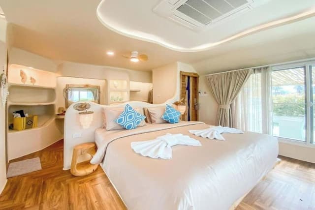Family Room, Beach View