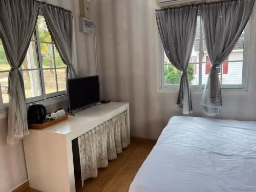 Studio for 4 People with Balcony