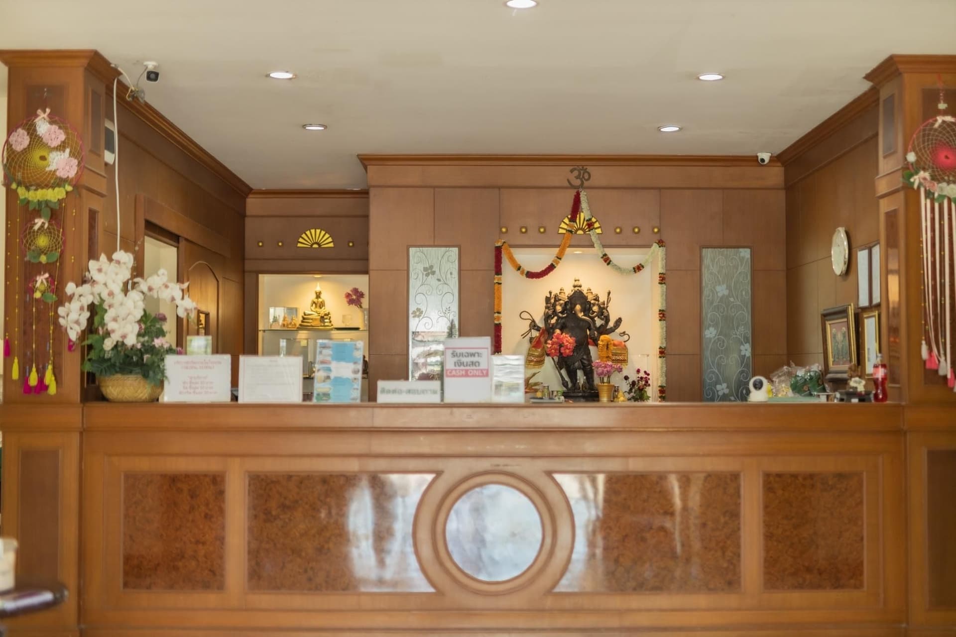โรงแรม เจอาร์ดี รีสอร์ท ลพบุรี โรงแรม เจอาร์ดี รีสอร์ท ลพบุรี