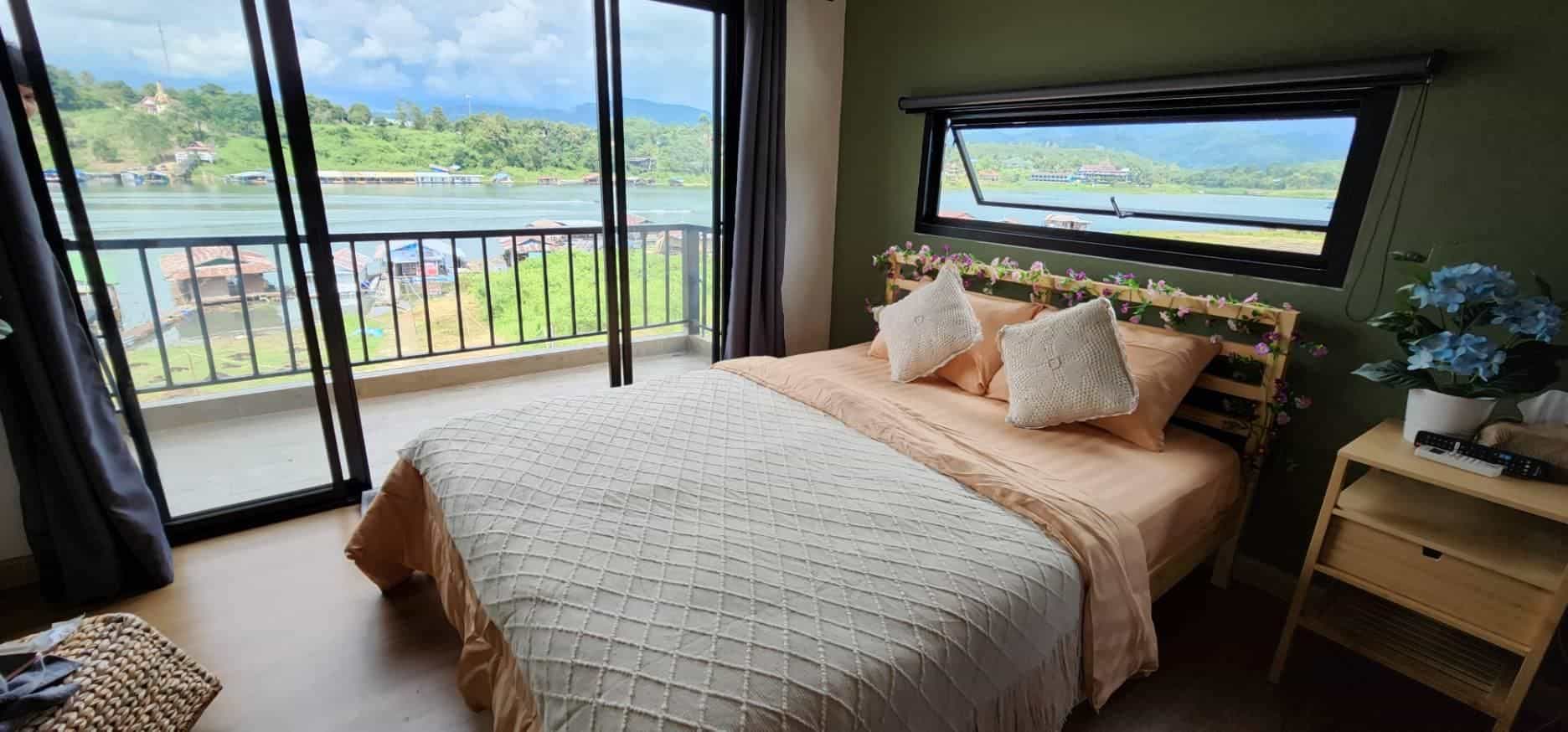 MonStay MonStay