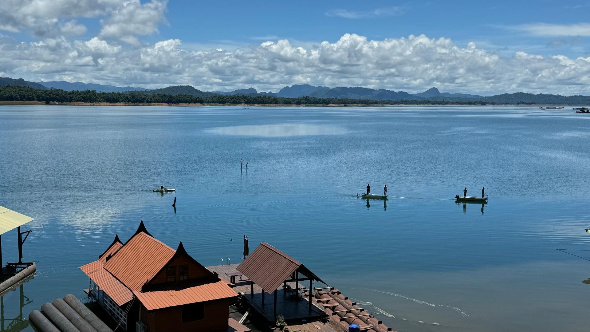 คาวาริน ไทรใหญ่ คอทเทจ แอนด์ เลค (Kawarin Saiyai Cottage And Lake)0