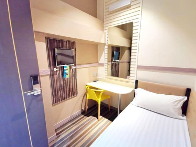 Standard Single Room