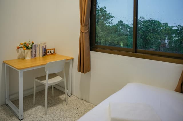 Superior Room with Private Bathroom