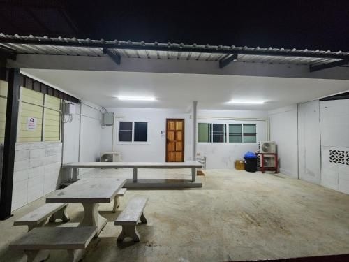นัมเบอร์ 9 โฮสเทล กาญจนบุรี (No.9 Hostel kanchanaburi)0
