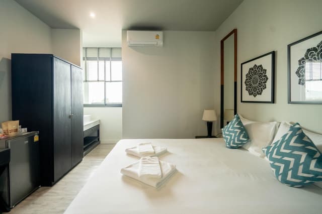 Regular Room