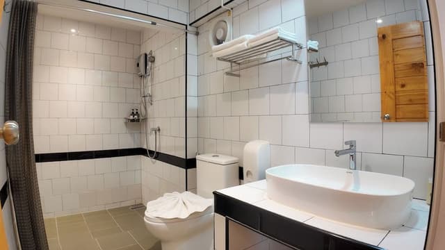 Deluxe Double Room, City View