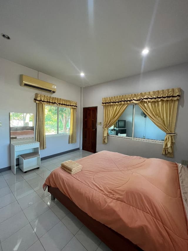 Deluxe Room with Lake View