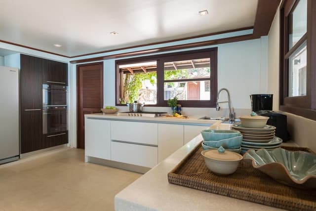 7-Bedroom Luxury Villa