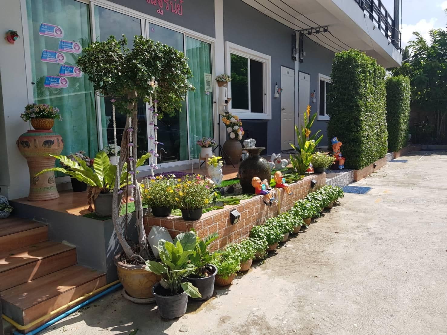 บ้านพักณัฐรินีย์ บ้านพักณัฐรินีย์