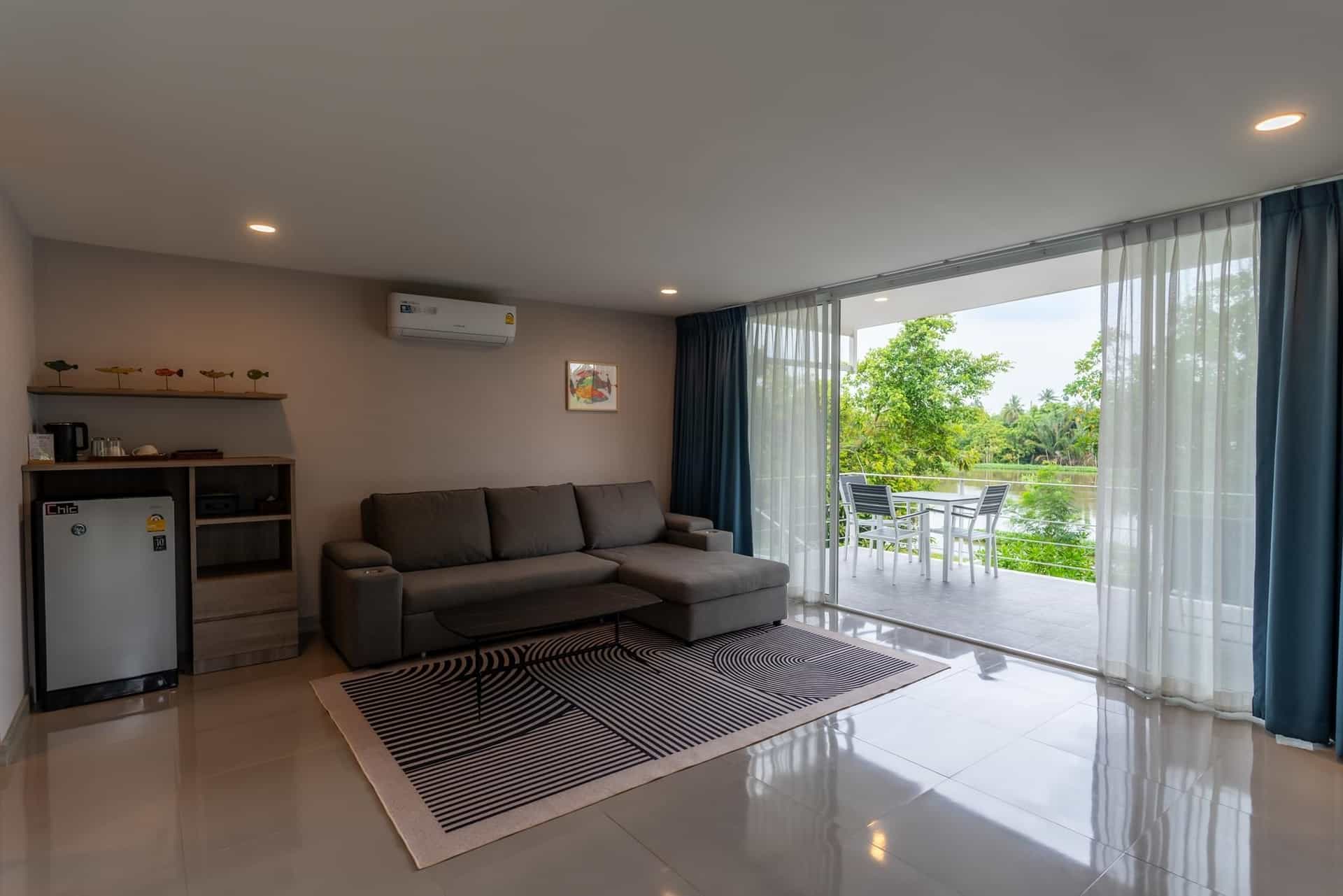 Tara Terrace Resort ธารา เทอร์เรซ รีสอร์ท Tara Terrace Resort ธารา เทอร์เรซ รีสอร์ท