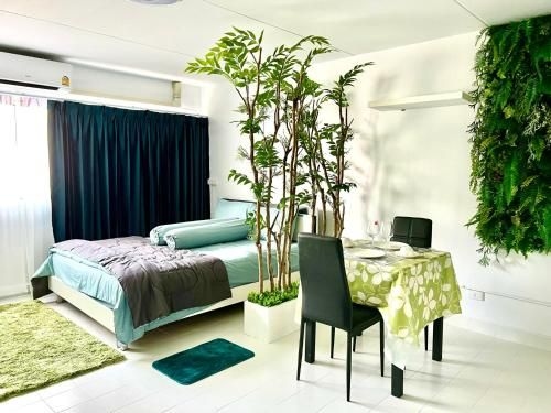 ซีไนน์ โปปูล่า คอนโด โดย ประถมฤกษ์ (C9 Popula Condo by Prathomlerk)0