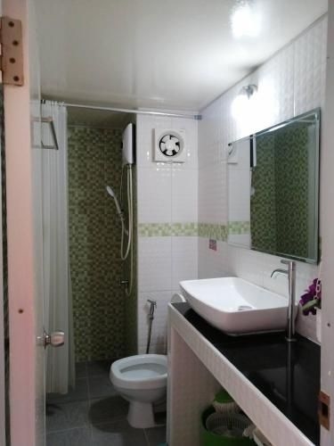 ซีไนน์ โปปูล่า คอนโด โดย ประถมฤกษ์ (C9 Popula Condo by Prathomlerk)3
