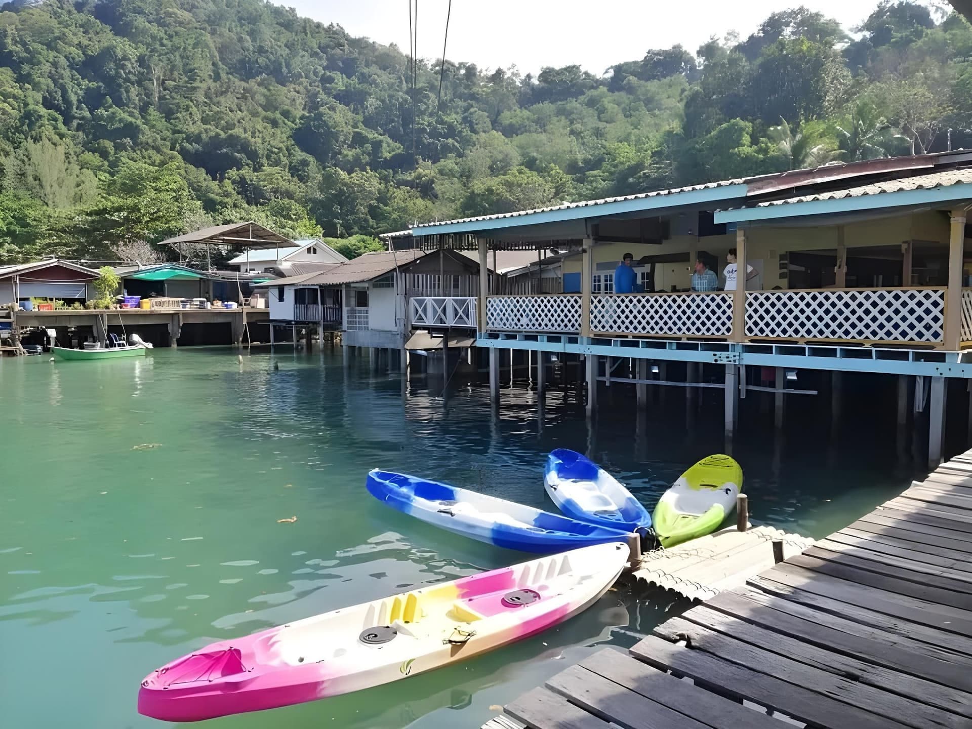 เกาะช้าง บ้านริมทะเล รีสอร์ต เกาะช้าง บ้านริมทะเล รีสอร์ต
