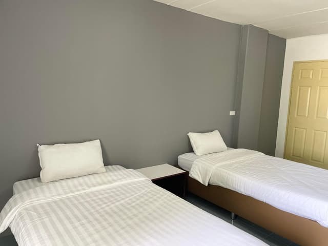 Twin Room 1