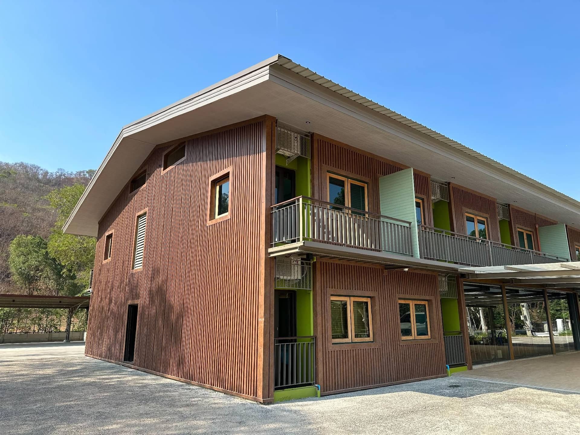 Aor Ang Lodge Bangpra Aor Ang Lodge Bangpra
