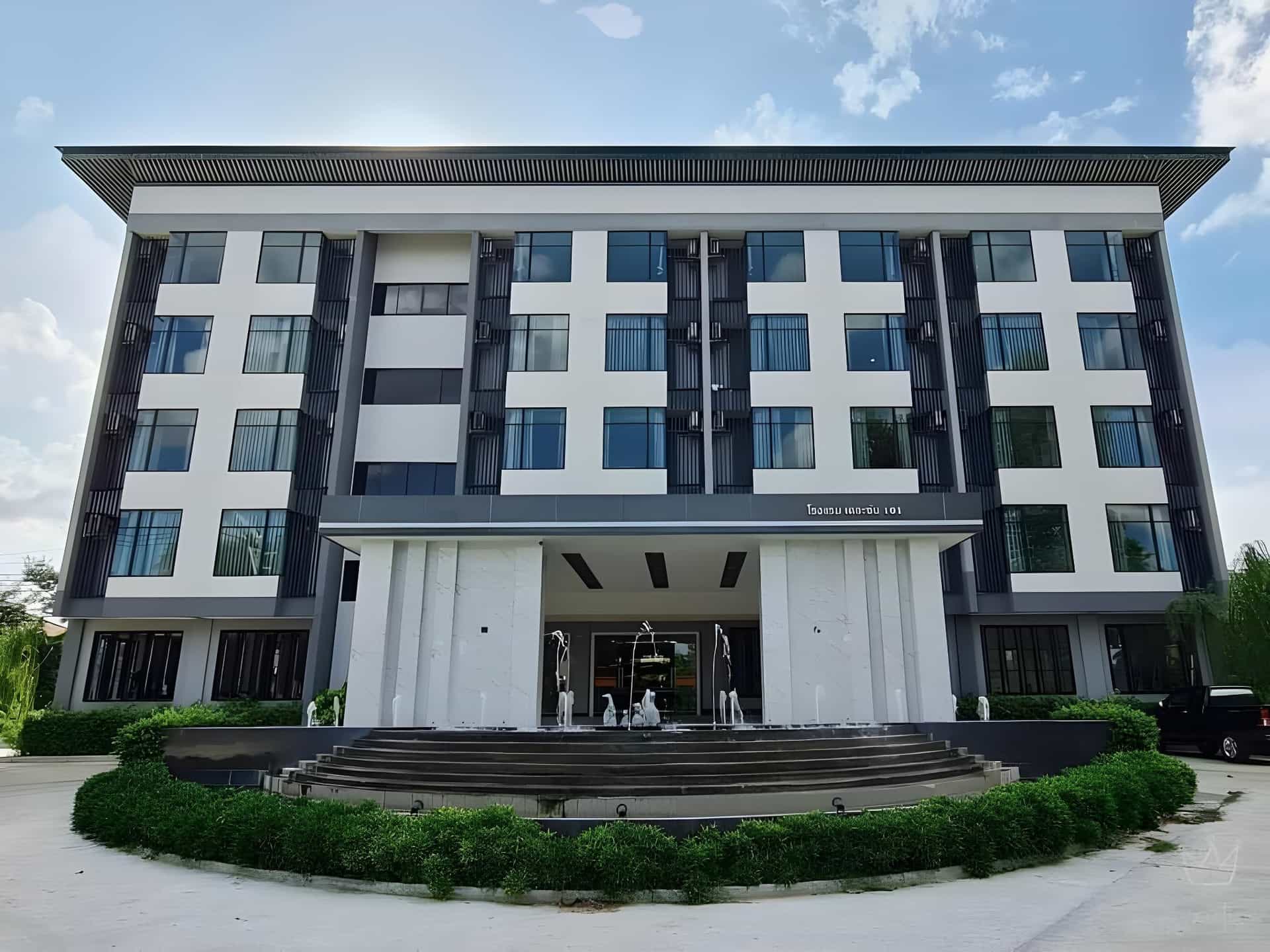 โรงแรมเดอะ ซัน ร้อยเอ็ด โรงแรมเดอะ ซัน ร้อยเอ็ด