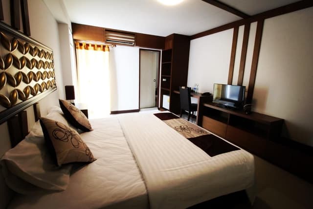 Superior Studio with Balcony