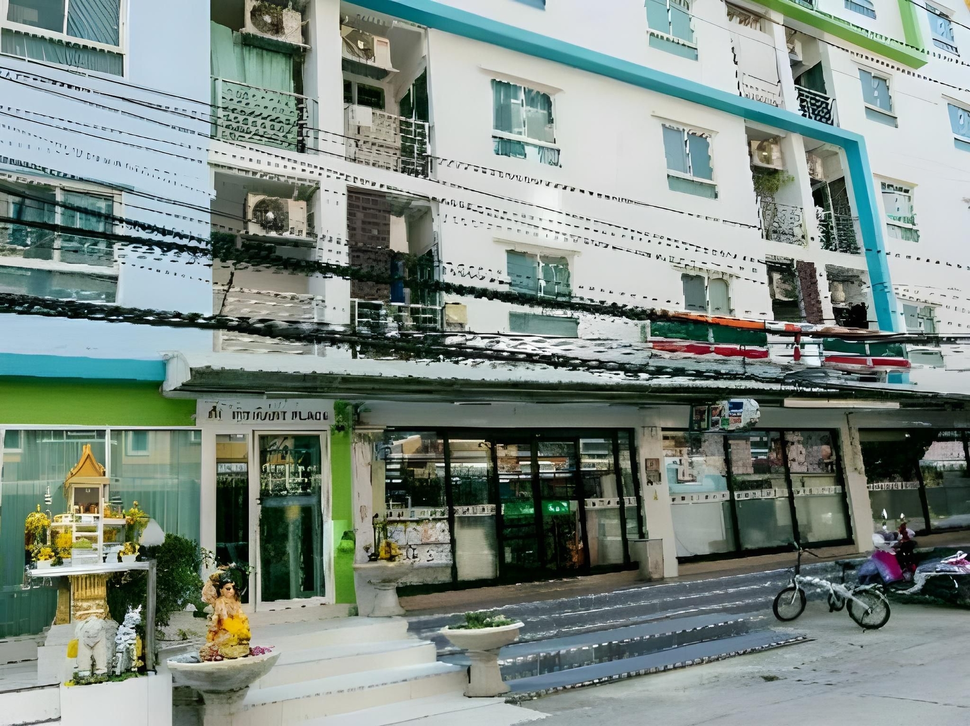 Pitikant Place0