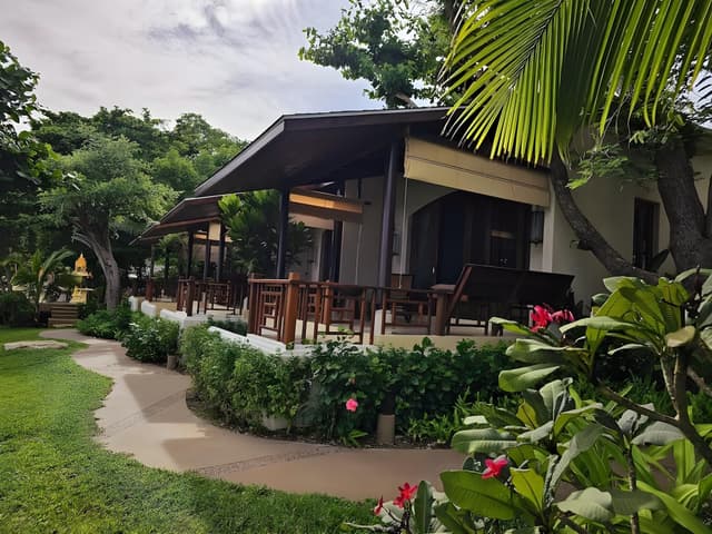 Deluxe Sea View Double or Twin Room