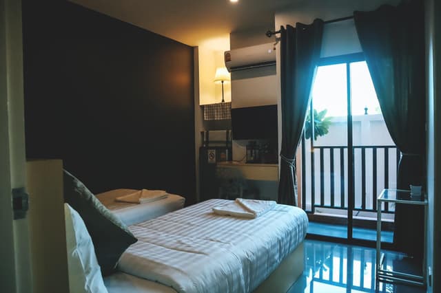 1 King Bedroom