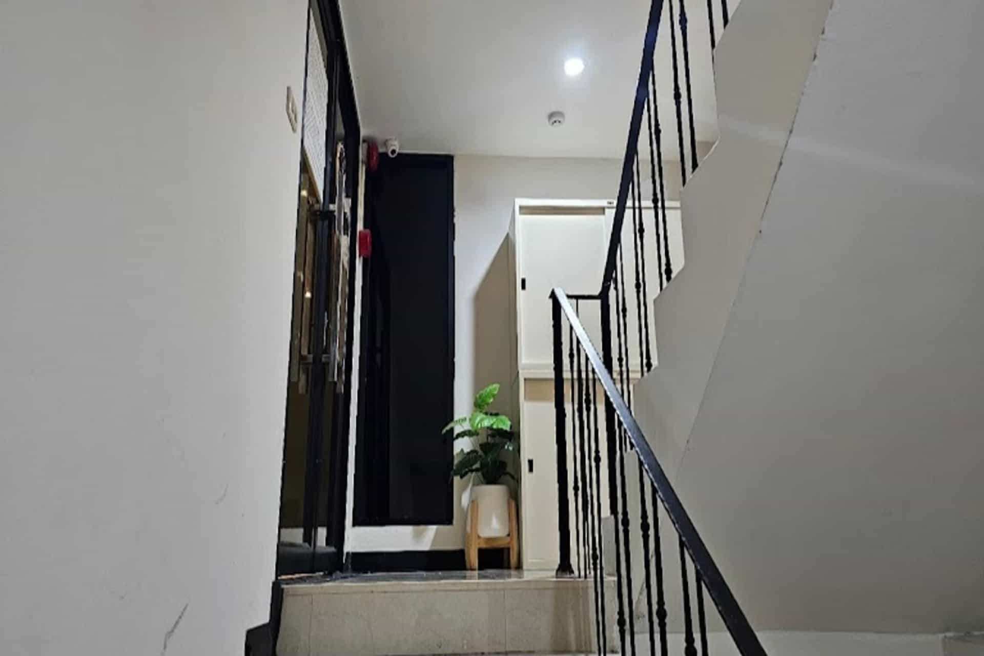 BnB98 สีลม โฮเทล BnB98 สีลม โฮเทล