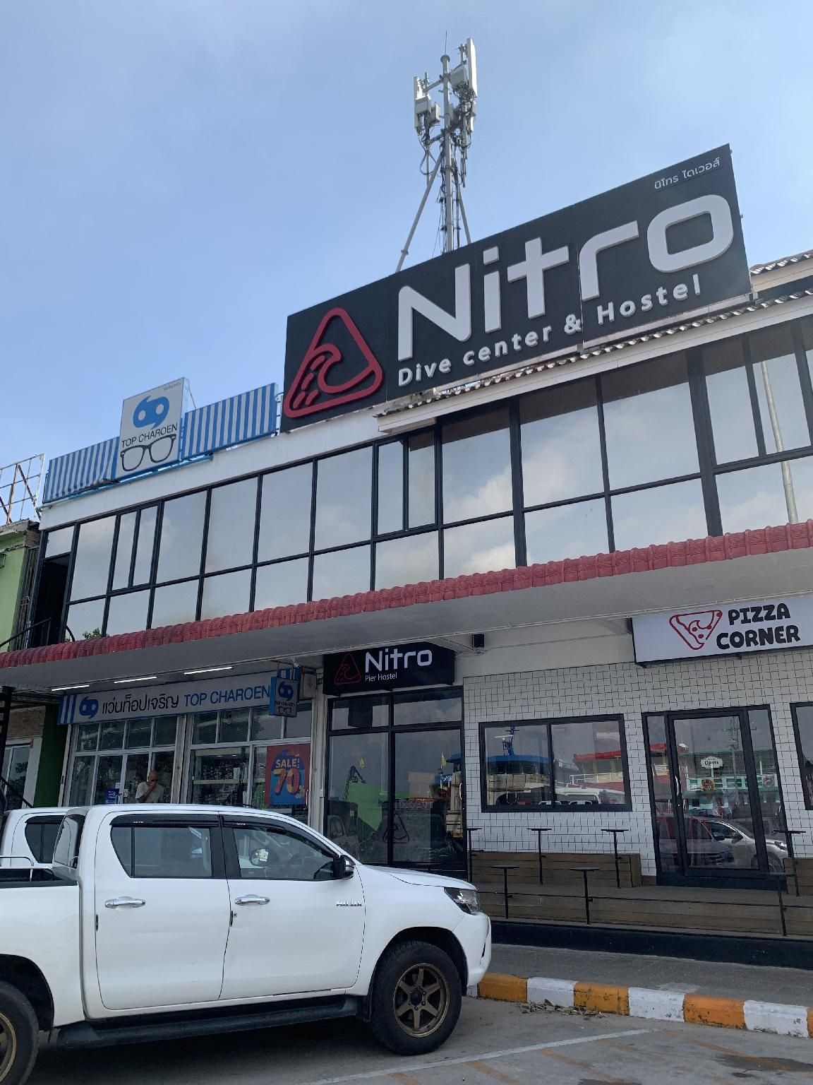 Nitro Pier Hostel0
